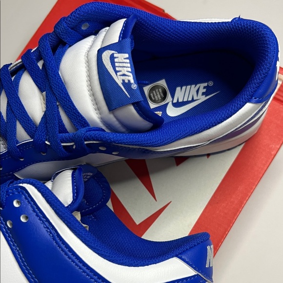 Nike Men's Dunk Low Retro  Sneakers - Picture 3 of 9